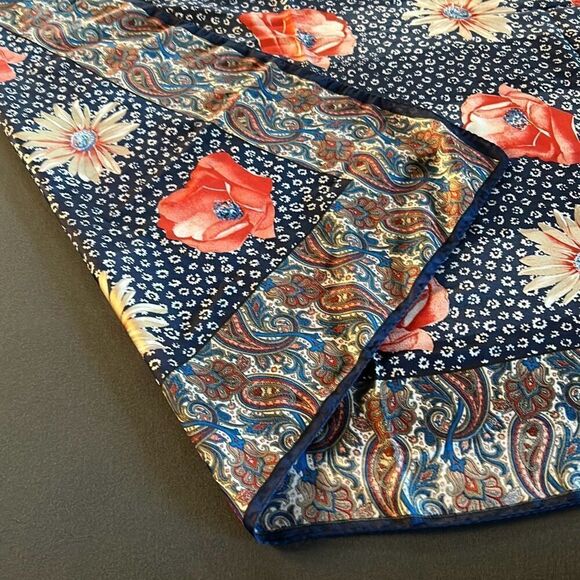 Hand Rolled Floral & Paisley Scarf - Picture 5 of 5